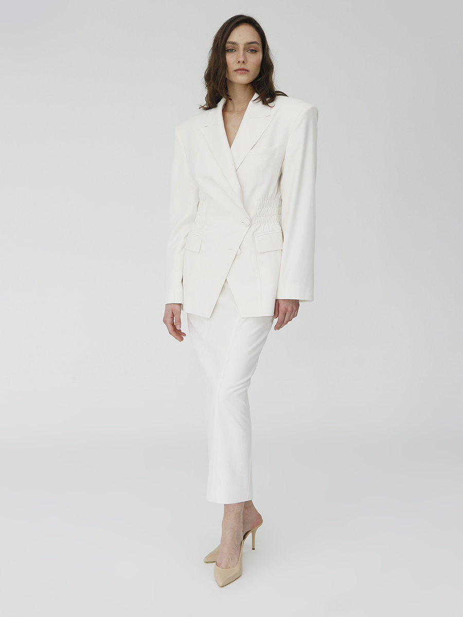 ALMOND BREEZE SUIT / with skirt